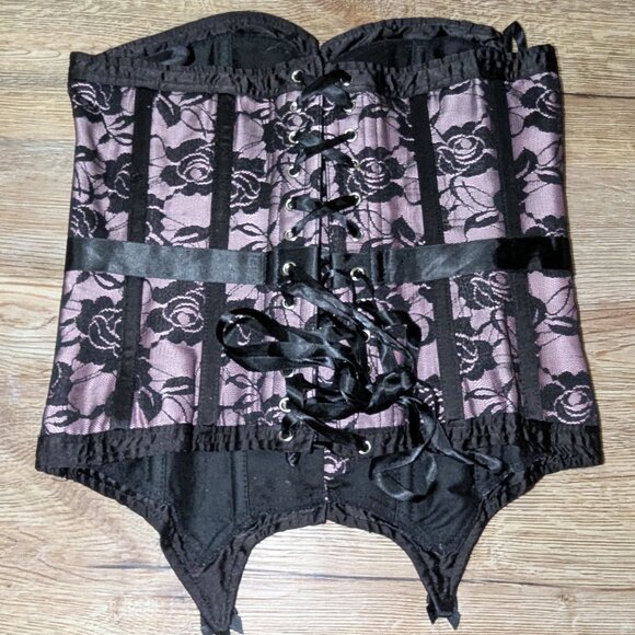 Corsets by Baci Size XL - Picture 5 of 12